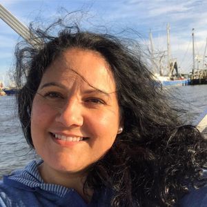 Meet your Posher, Hope